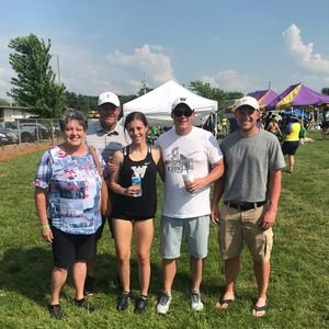 Meet your Posher, Tiffany